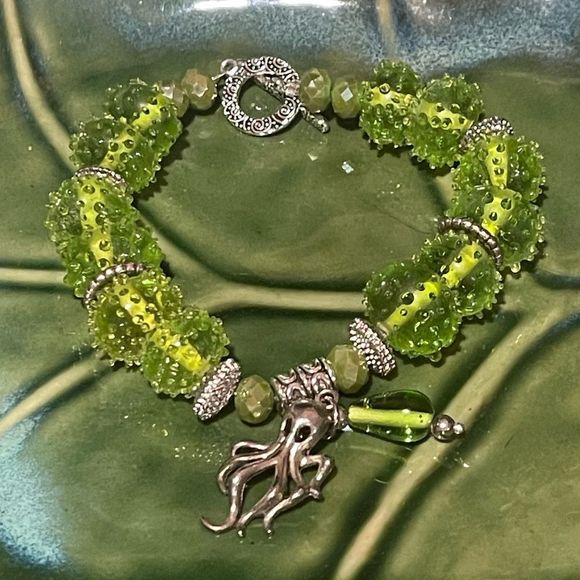 Hand Crafted Jewelry - Handcrafted Green Lampwork Glass Beaded Bracelet with Octopus Charm 7-7.5”